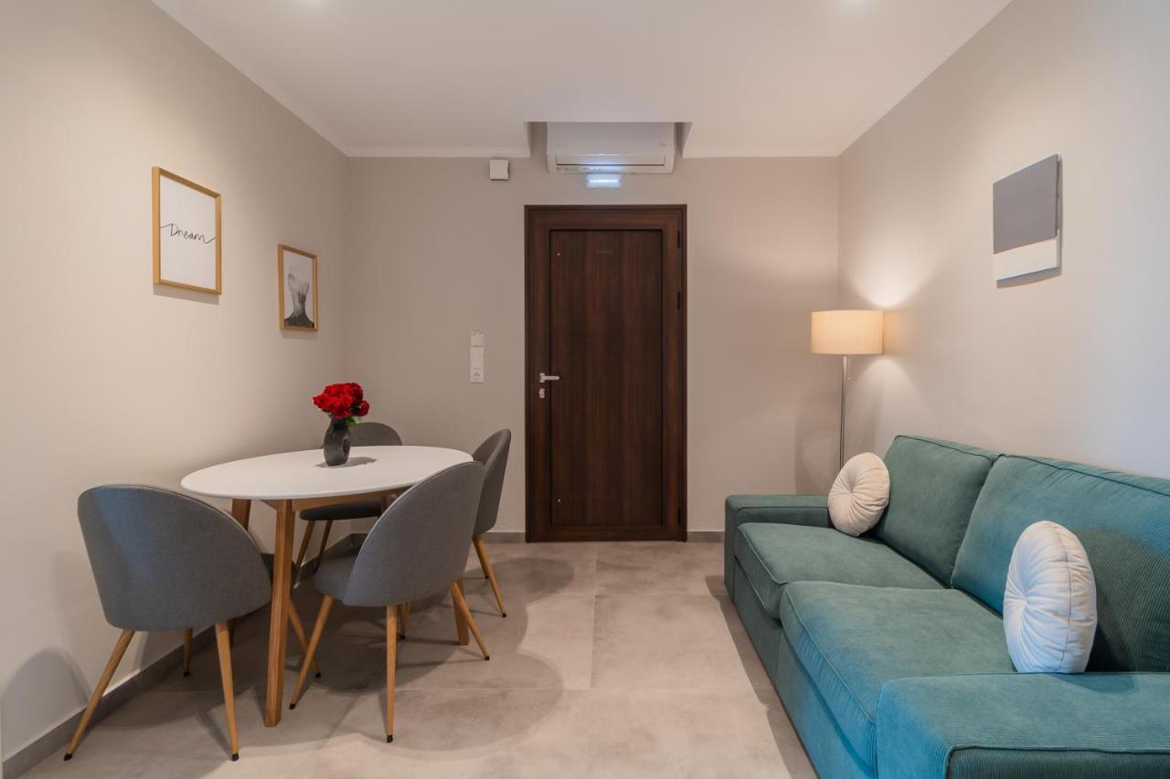 Melena Premium Suites Roda  Exteriör bild